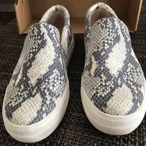 Awesome snakeskin loafers